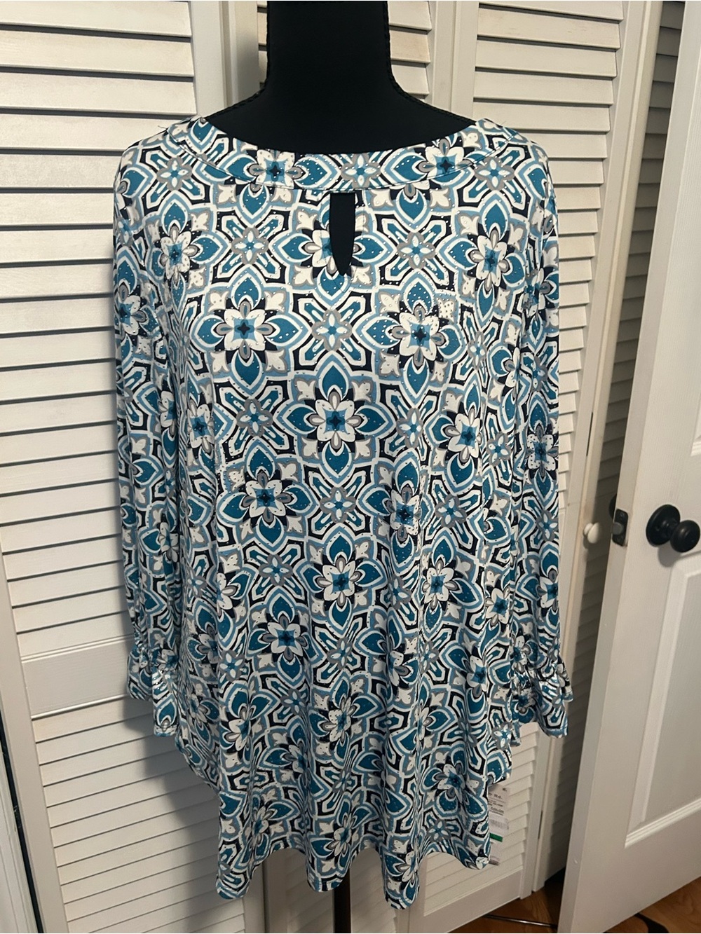 Ruby Rd. Blue and White Floral-Geo Long Sleeve Tunic